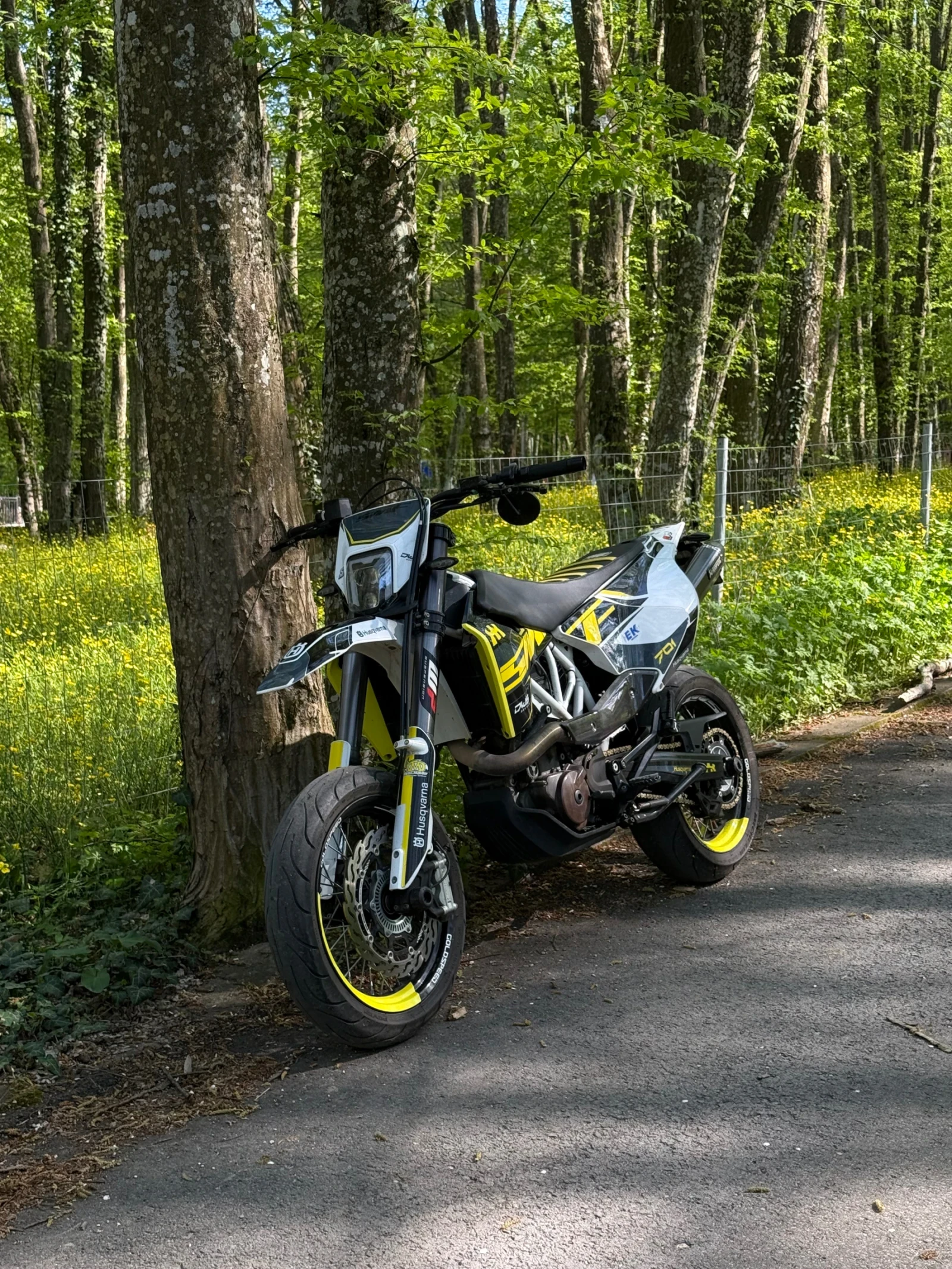 Husqvarna Svartpilen 701