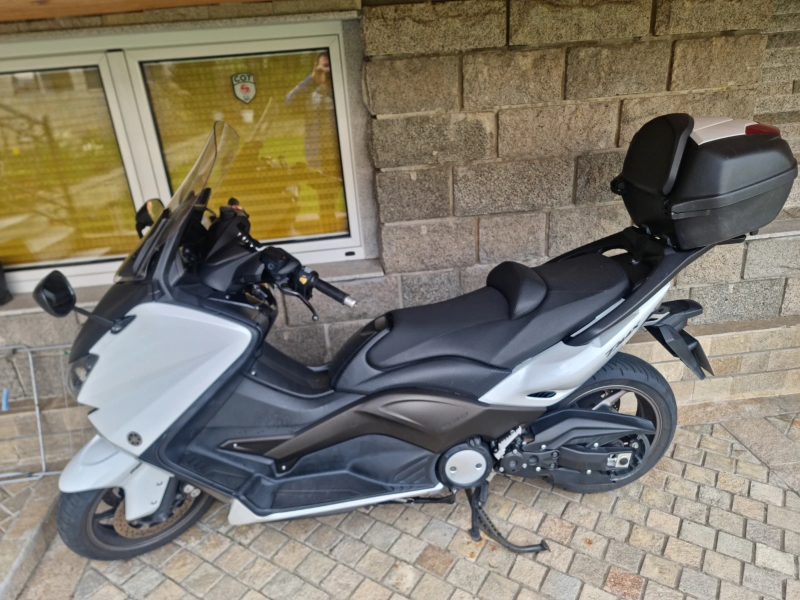 Yamaha T-max 530