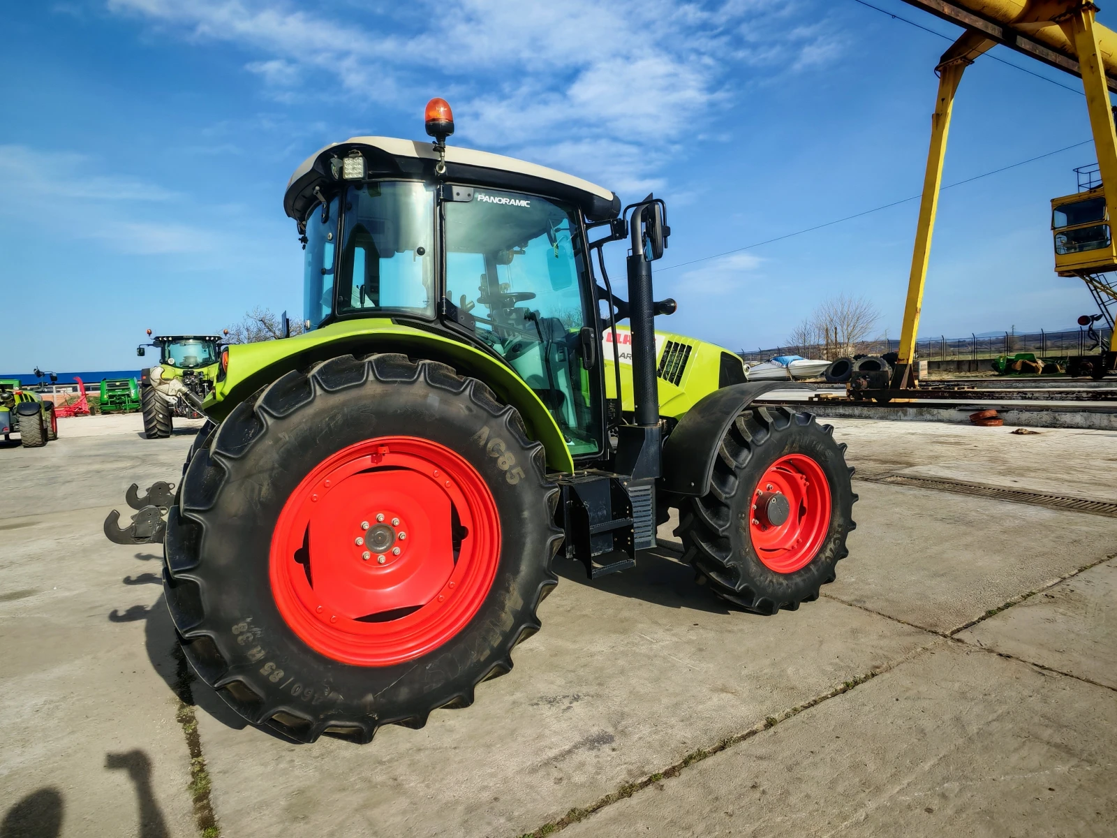 Трактор Claas Arion 430 лизинг с първоначална 20% - изображение 4