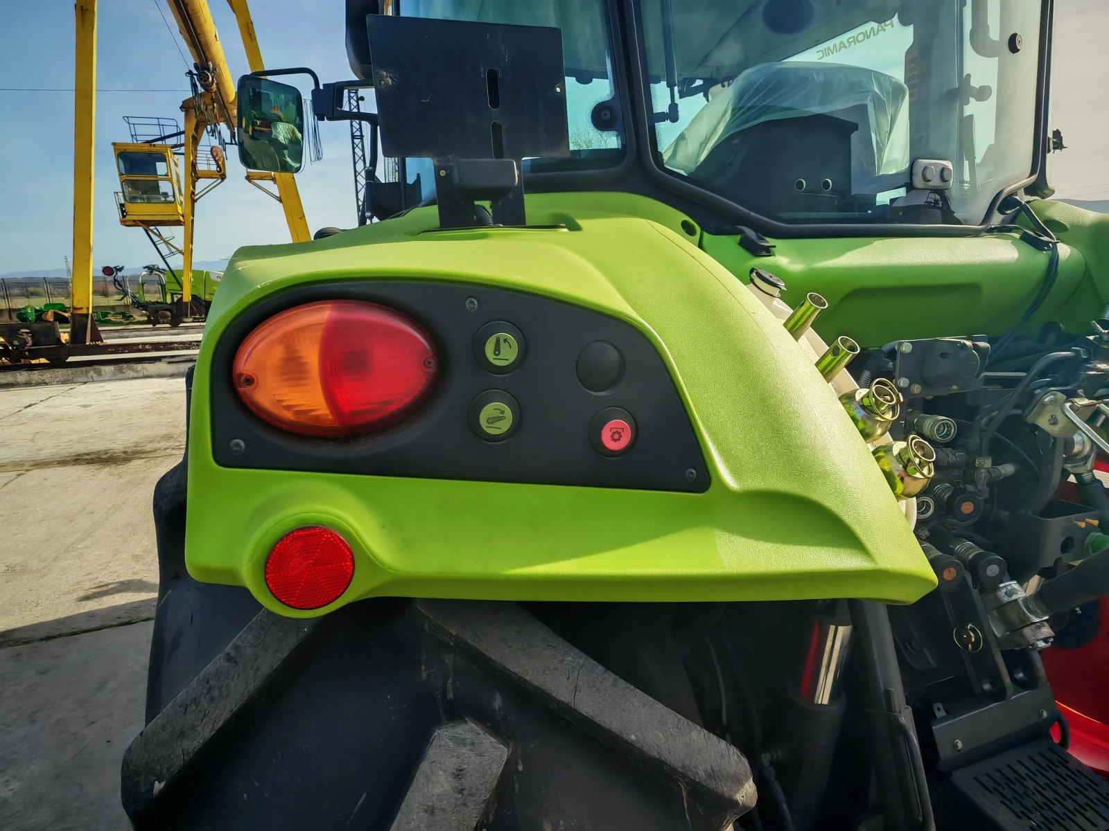 Трактор Claas Arion 430 лизинг с първоначална 20% - изображение 9