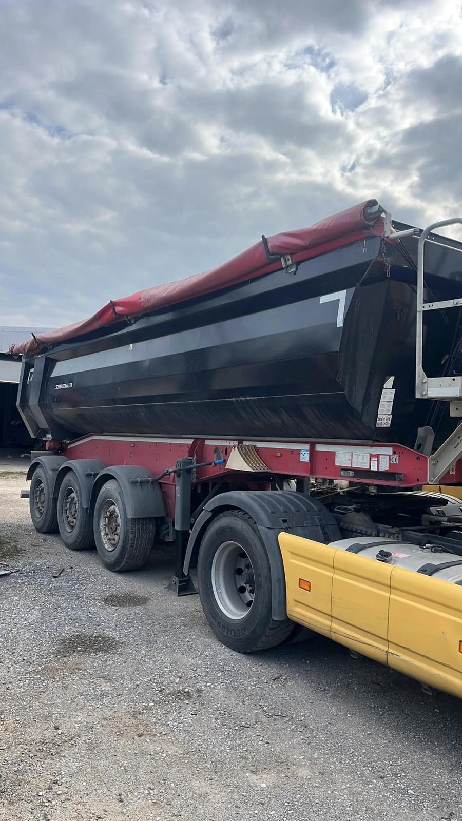 Полуремарке Schwarzmuller SK K-seria, снимка 2 - Ремаркета - 55051333