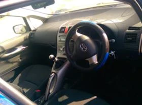 Toyota Auris 1.4.2.0DЧАСТИ, снимка 12