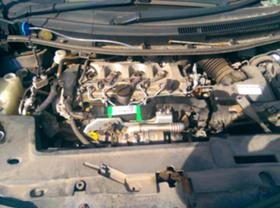 Toyota Auris 1.4.2.0DЧАСТИ, снимка 13