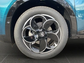 Alfa Romeo Junior IBRIDA Q4 1.2 48V-Hybrid 145 hp 6-DCT, снимка 17