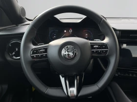 Alfa Romeo Junior IBRIDA Q4 1.2 48V-Hybrid 145 hp 6-DCT | Mobile.bg � ����� ������ 10