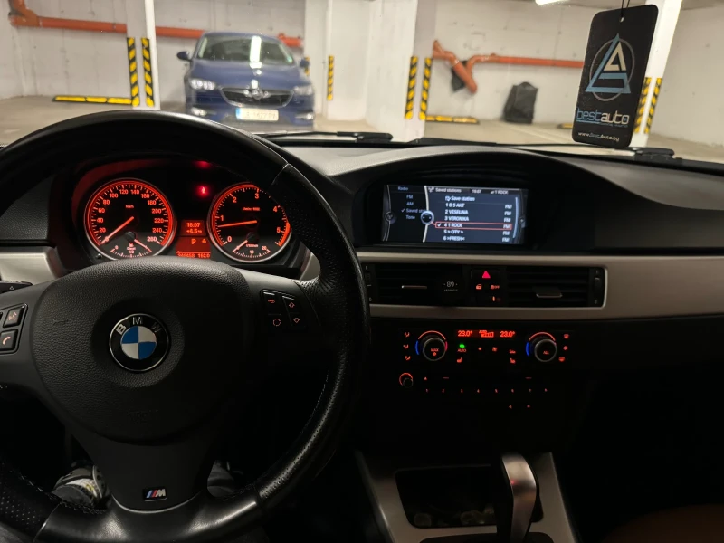 BMW 330, снимка 7 - Автомобили и джипове - 48089532