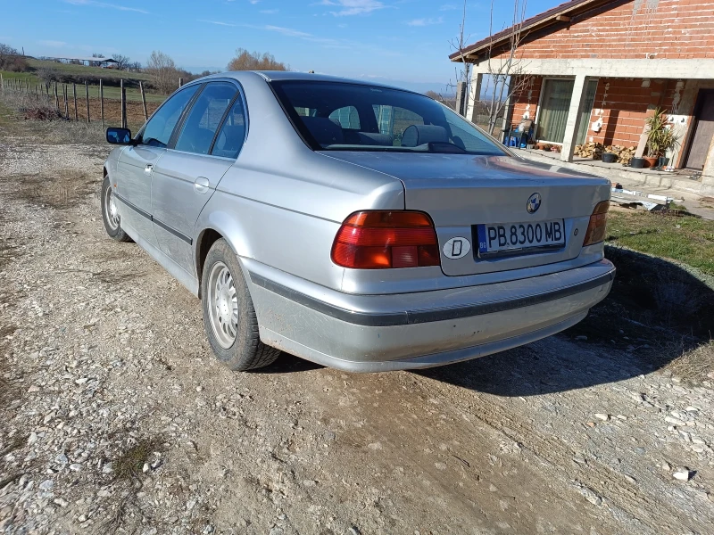 BMW 530 530 , снимка 3 - Автомобили и джипове - 49413967