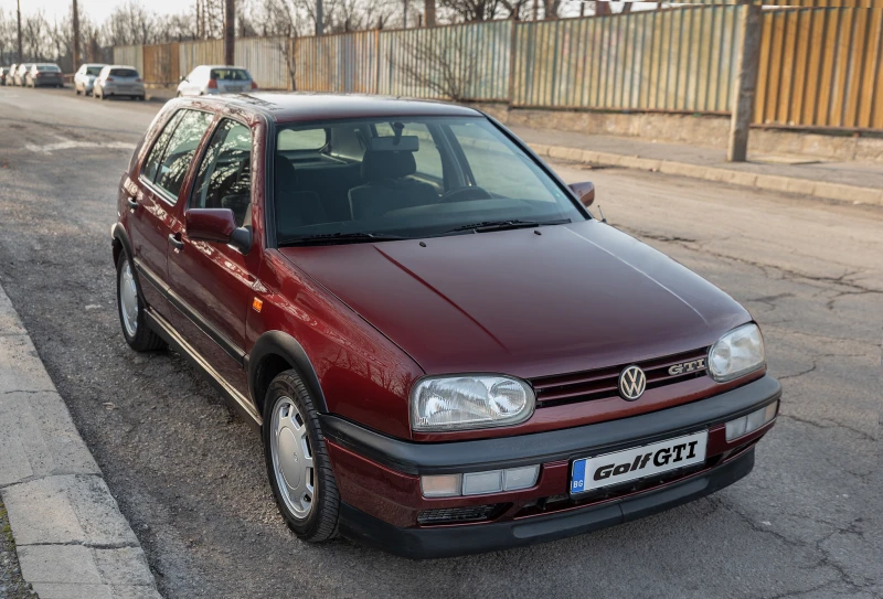 VW Golf GTI, снимка 5 - Автомобили и джипове - 49495797