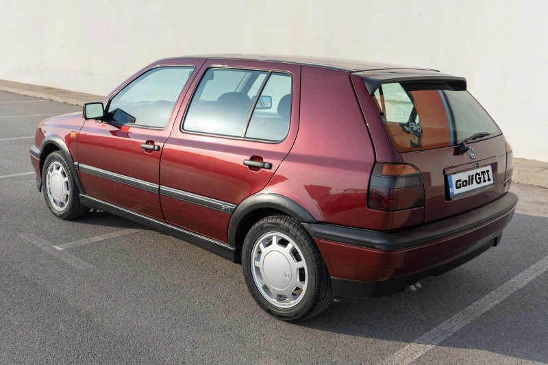 VW Golf GTI, снимка 7 - Автомобили и джипове - 49495797