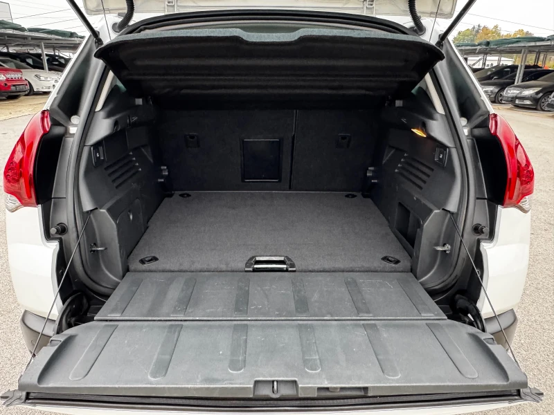 Peugeot 3008 1.6HDI ИТАЛИЯ, снимка 11 - Автомобили и джипове - 52092790