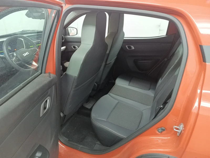 Dacia Spring Extreme 2370km, снимка 9 - Автомобили и джипове - 52250630