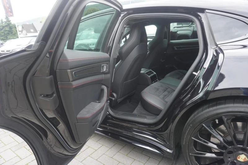 Porsche Panamera GTS* PANO* HEAD-UP* BOSE* , снимка 15 - Автомобили и джипове - 52479698