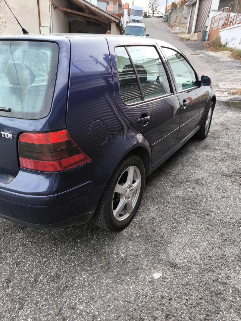 VW Golf, снимка 6 - Автомобили и джипове - 52886237