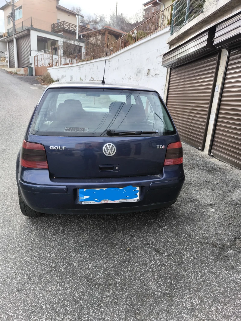 VW Golf, снимка 5 - Автомобили и джипове - 52886237