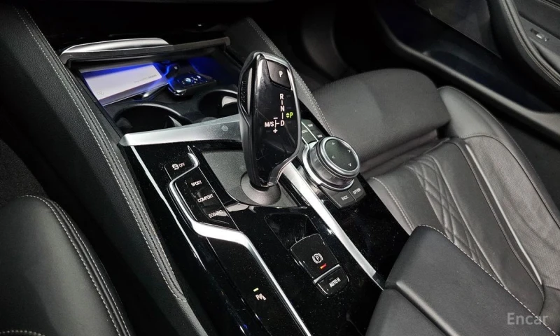 BMW 530, снимка 9 - Автомобили и джипове - 52944564