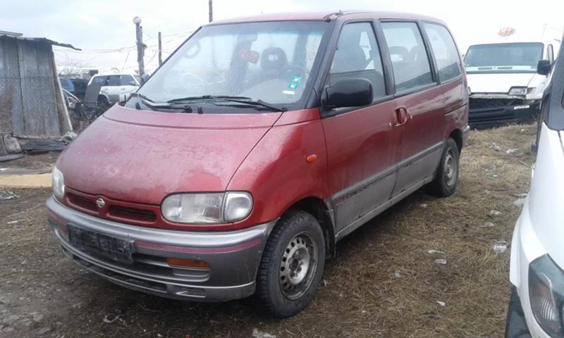 Nissan Serena 2.0i/на части, снимка 2 - Автомобили и джипове - 24466736