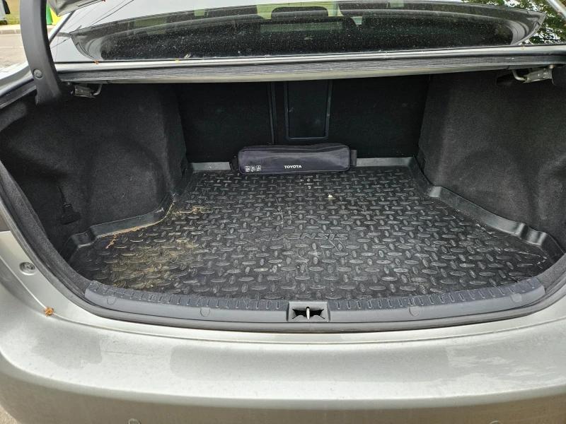 Toyota Avensis - 10800 лв. - 95993088 | Car24.bg
