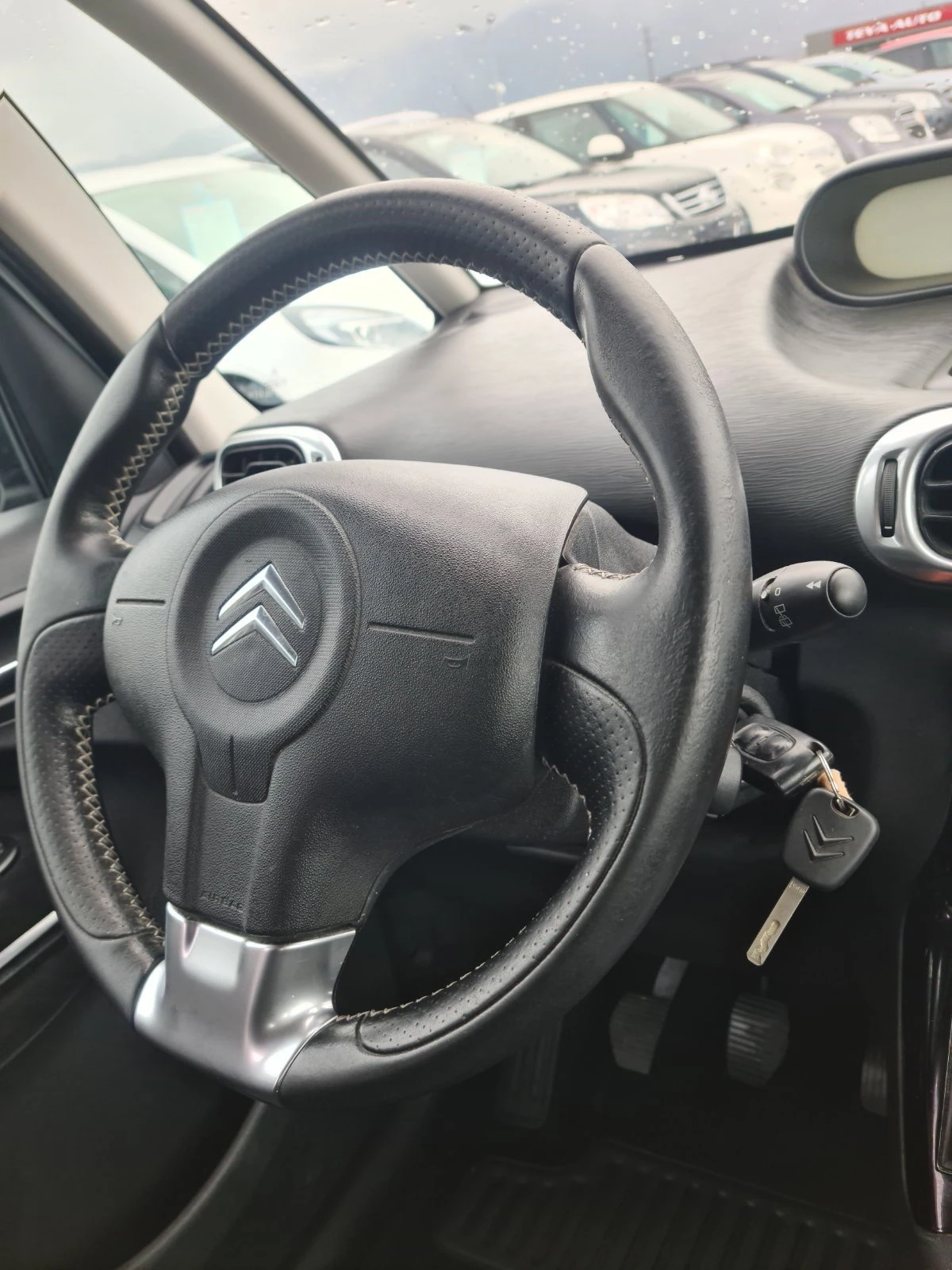 Citroen C3 Picasso 1.6.DIZEL | Mobile.bg — изображение 12