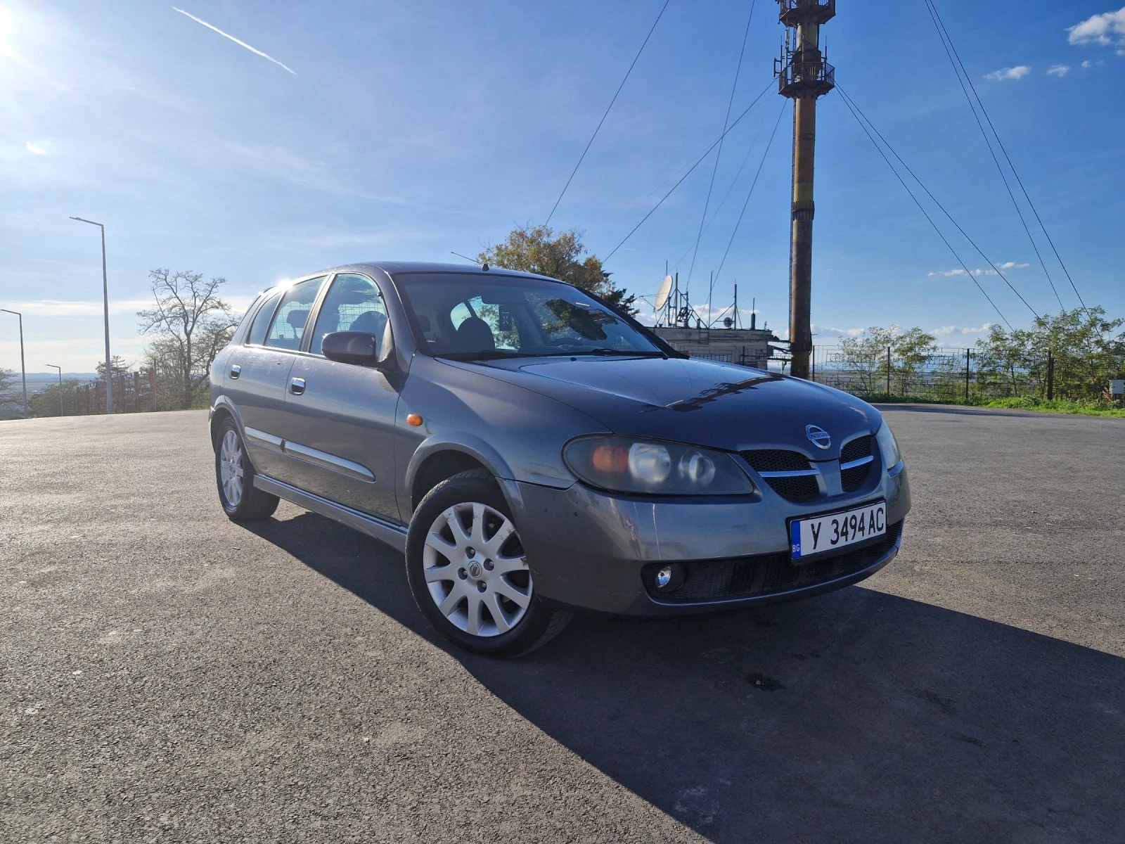 Nissan Almera 1.8i N16 116 - изображение 3