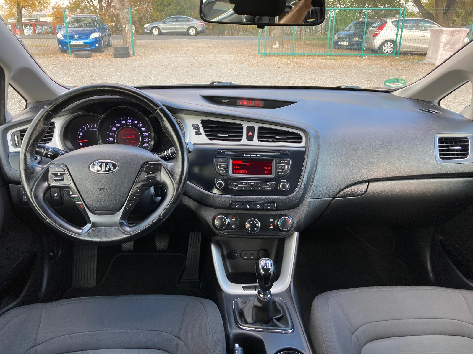 Kia Ceed 1.4 I - 100к.с 6 ск. - изображение 8