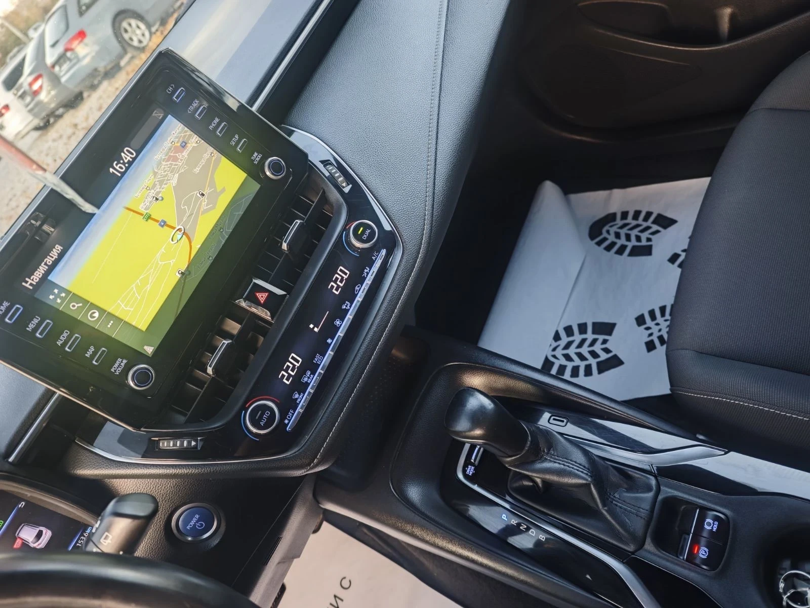 Toyota Corolla touring sports | Mobile.bg   12