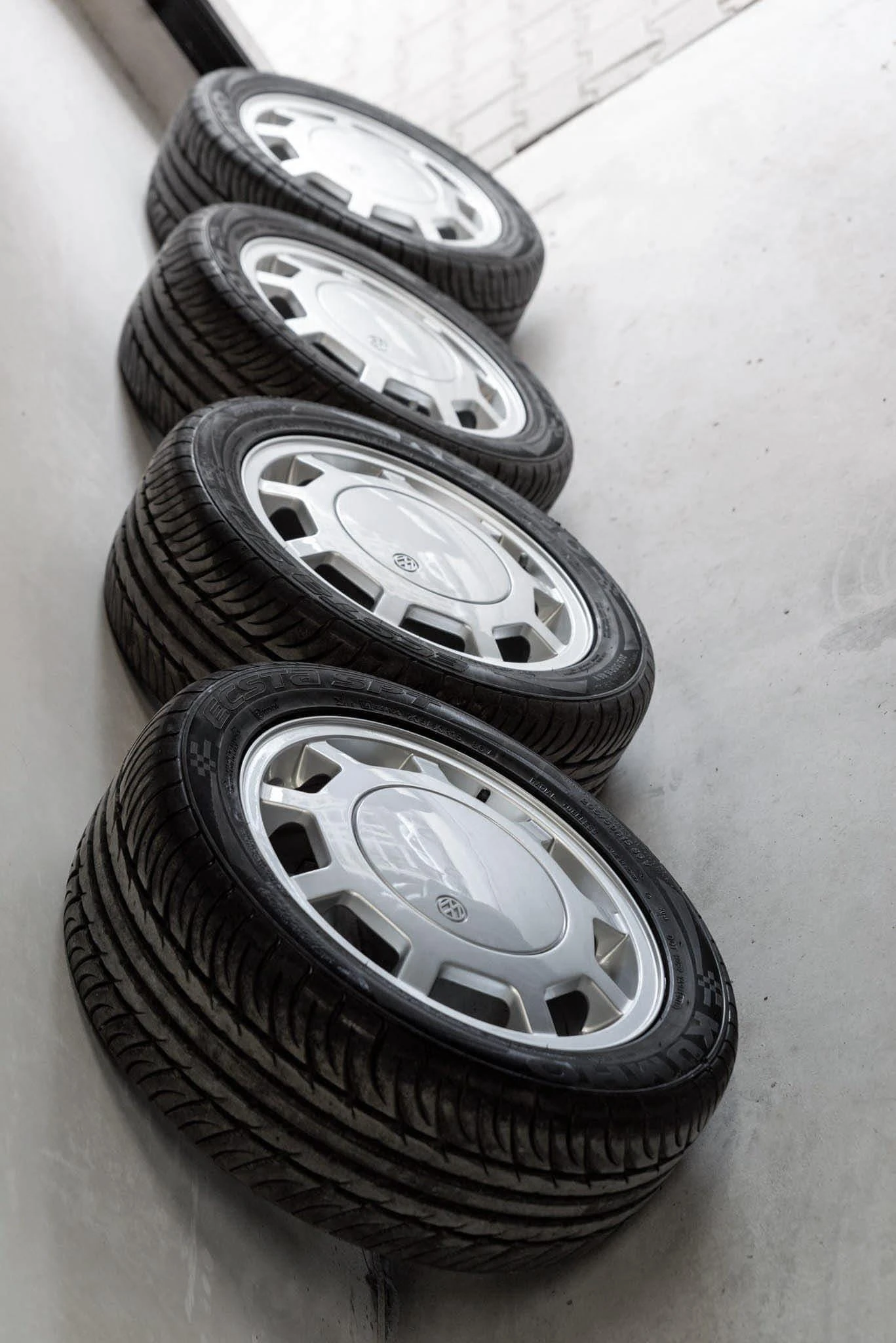 VW Golf GTI, снимка 12 - Автомобили и джипове - 53269321