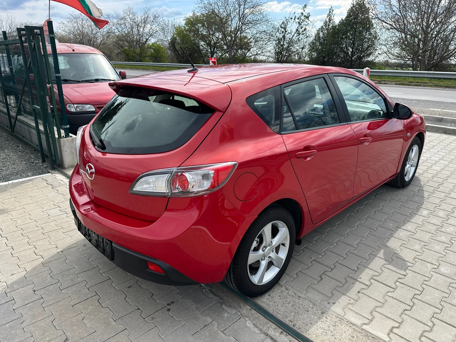 Mazda 3 1.6HDI 109к.с  - изображение 6