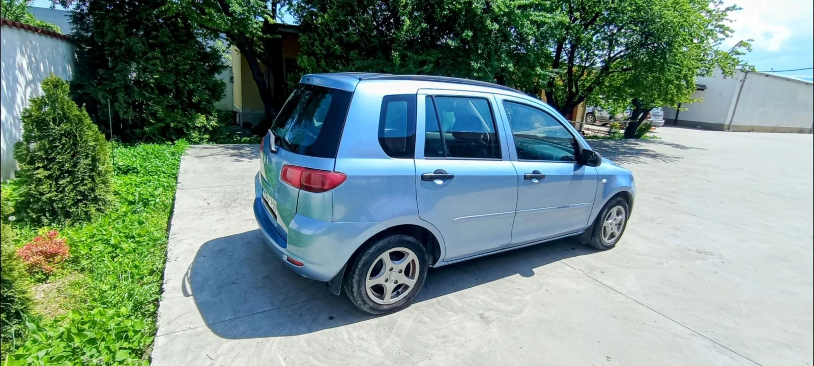 Mazda 2  - изображение 5