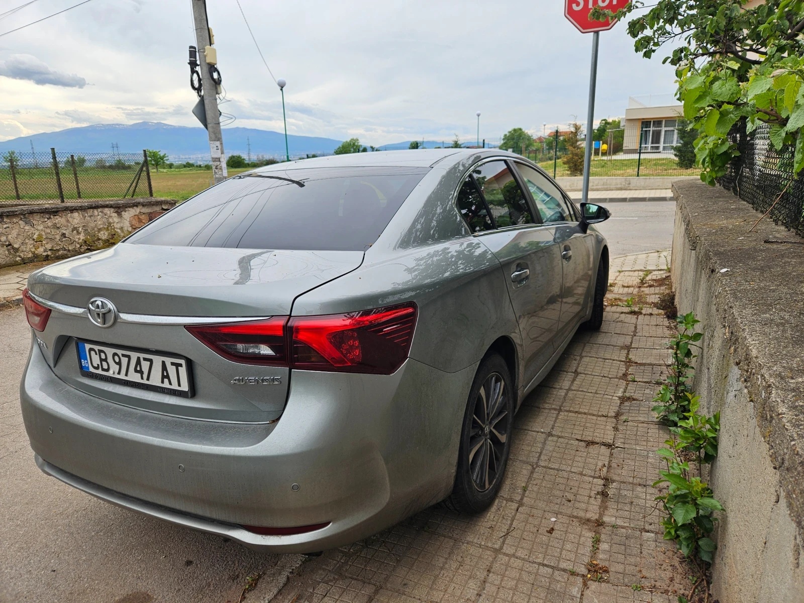 Toyota Avensis  - изображение 9