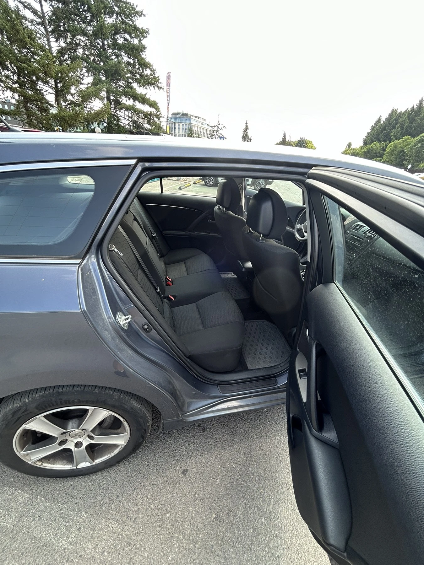 Toyota Avensis 1.8 147кс. - изображение 7