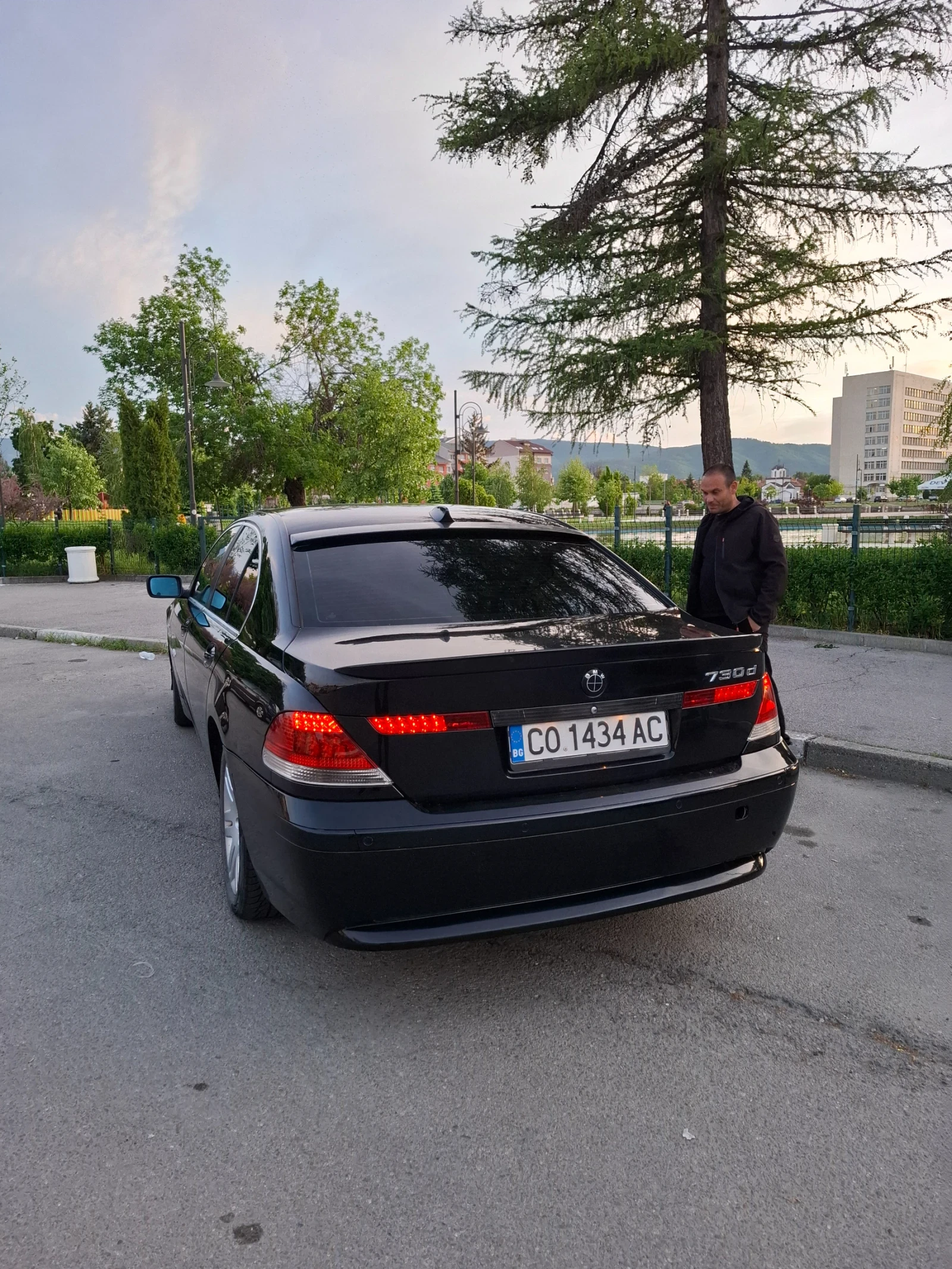 BMW 730 3.0D - изображение 3
