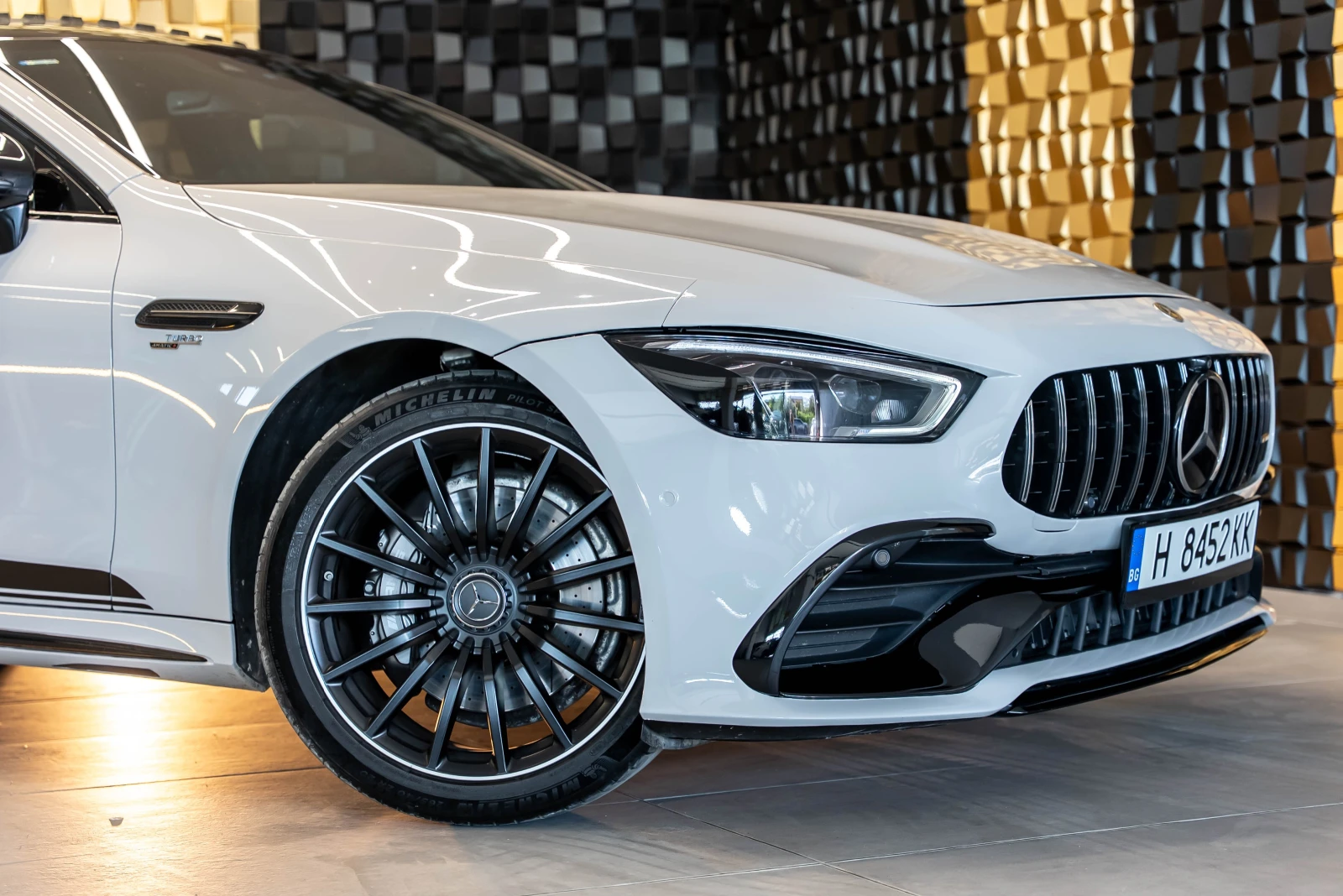 Mercedes-Benz GT AMG - изображение 2