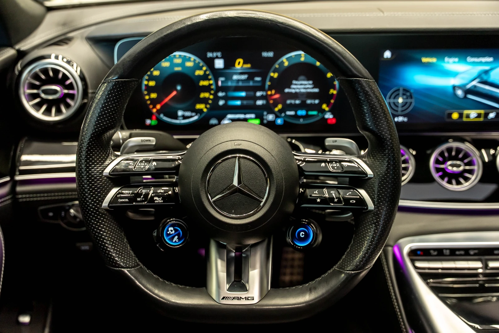 Mercedes-Benz GT AMG - изображение 9