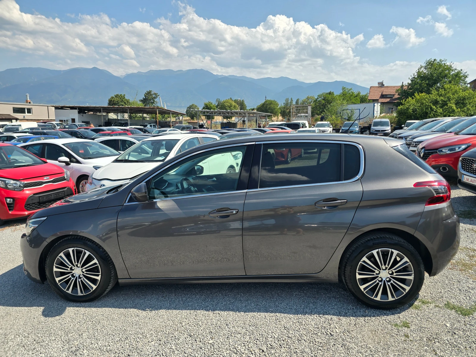 Peugeot 308 1.5HDI-131k.c-FACE-NAVI - изображение 8