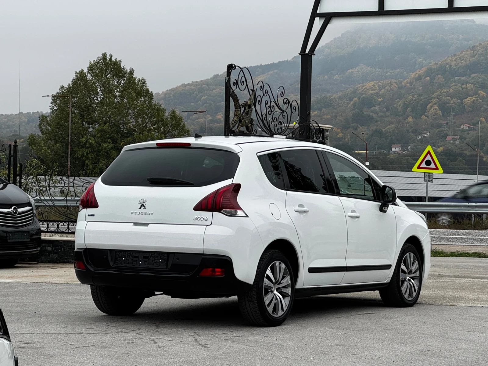Peugeot 3008 1.6HDI ИТАЛИЯ - изображение 7