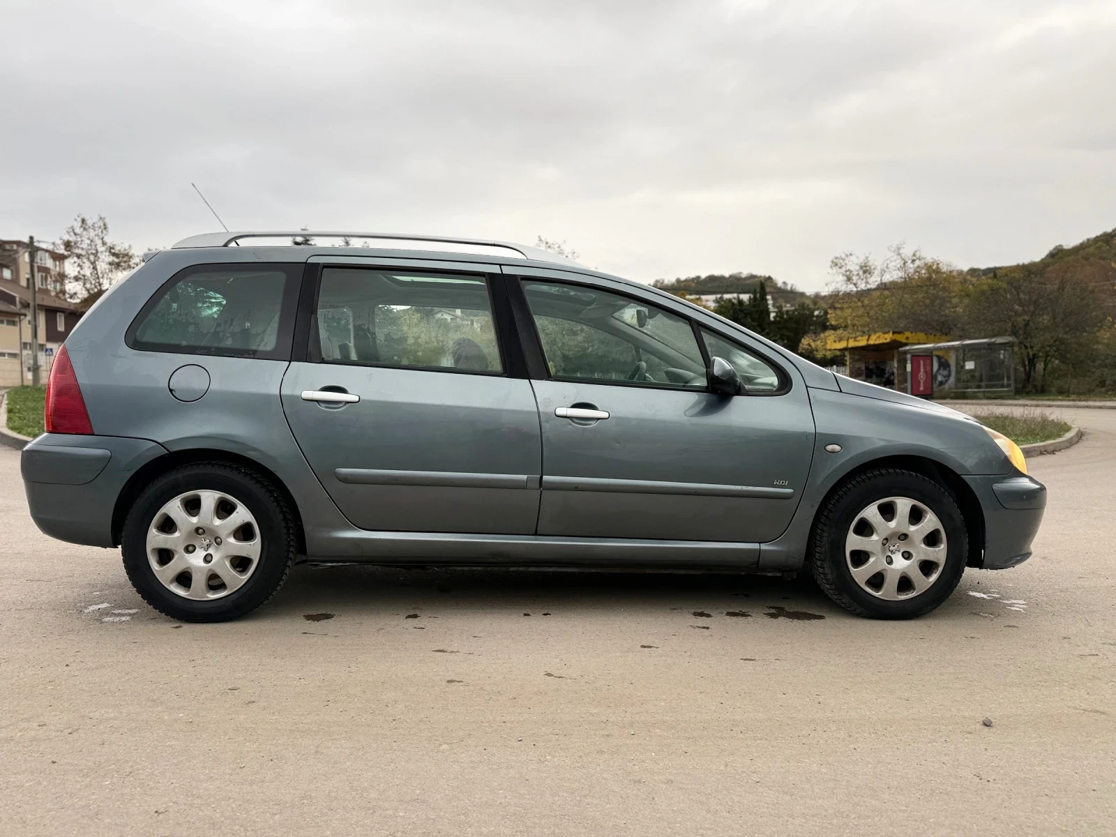 Peugeot 307 Sw 7  1.6 Hdi 109     | Mobile.bg   6