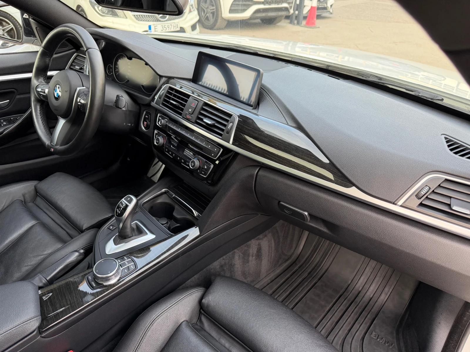 BMW 440 M-pack xDrive, снимка 14 - Автомобили и джипове - 53786038