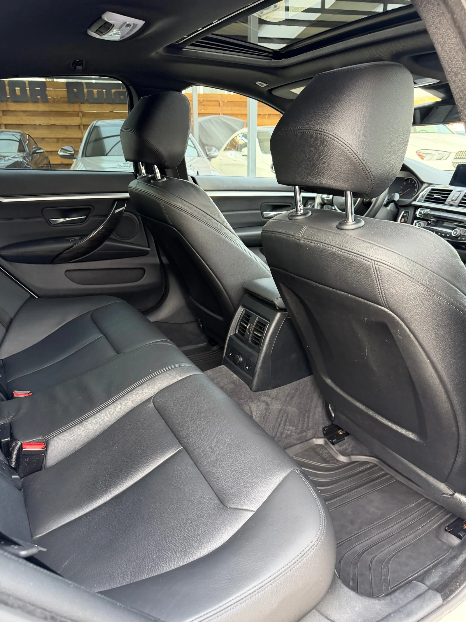 BMW 440 M-pack xDrive, снимка 12 - Автомобили и джипове - 53786038