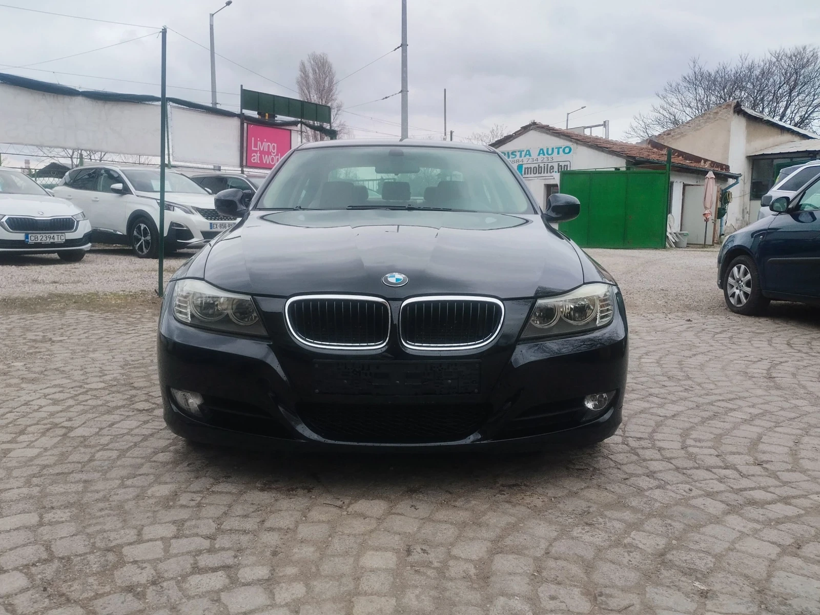BMW 320 FACELIFT , снимка 2 - Автомобили и джипове - 53914235