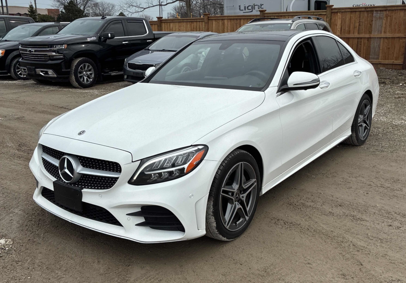 Mercedes-Benz C 300 4MATIC* КОжа* Подгрев* Кейлес* Blind Spot* ВИДЕО | Auto.bg — изображение 1