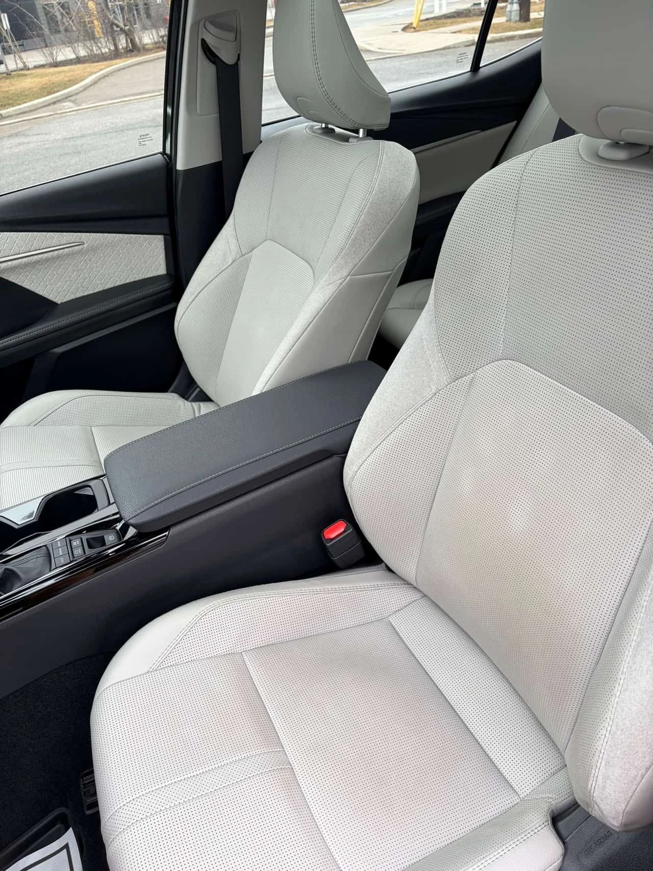 Toyota Camry / DISTRONIC / JBL / 360 / К, снимка 9 - Автомобили и джипове - 54078276