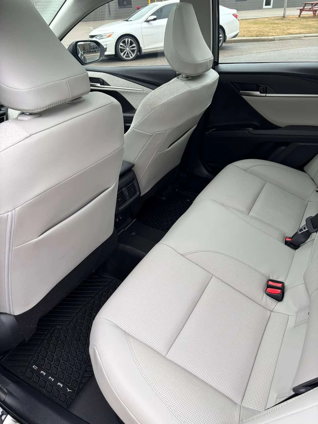 Toyota Camry / DISTRONIC / JBL / 360 / К, снимка 10 - Автомобили и джипове - 54078276