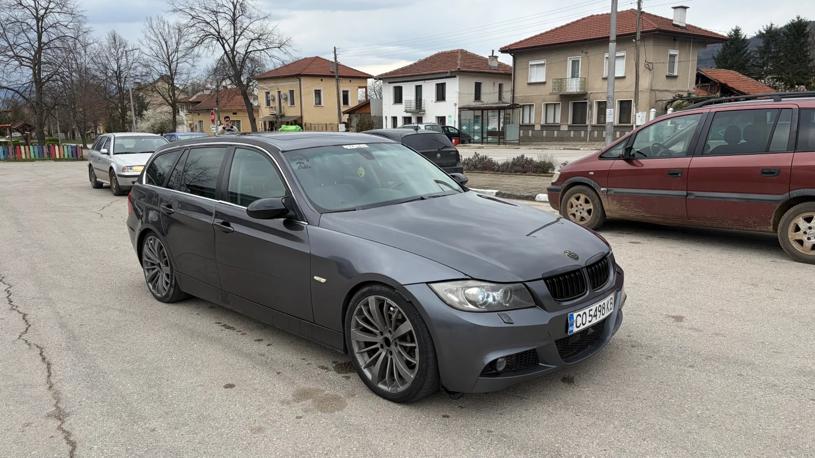 BMW 330