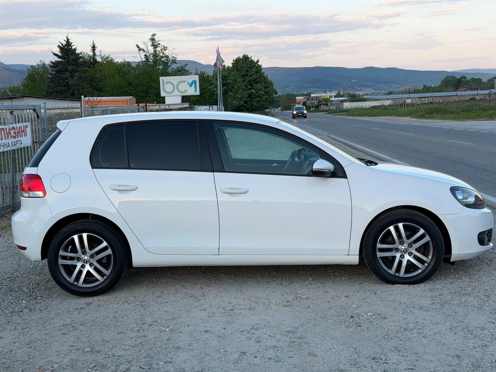 VW Golf 1.6TDI 105k.s ������ | Mobile.bg � ����������� 6