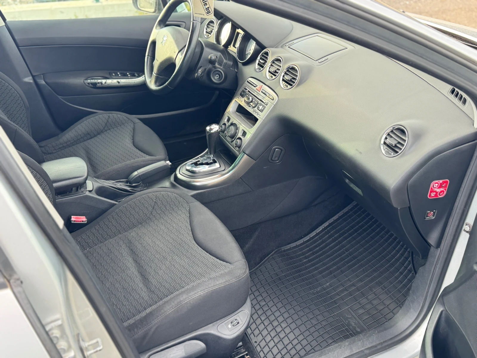 Peugeot 308 2.0HDI 163 EURO5, снимка 8 - Автомобили и джипове - 54479435