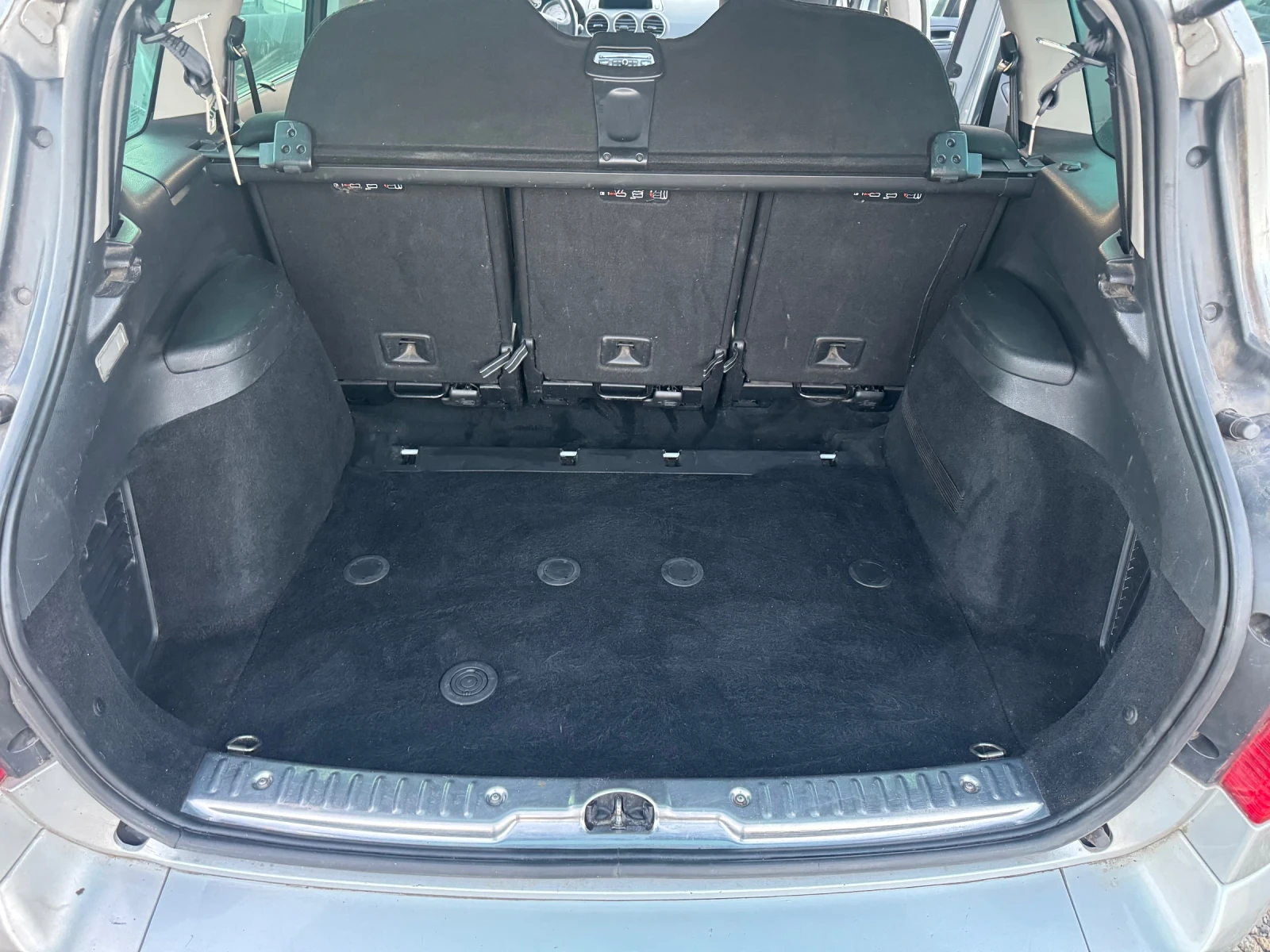 Peugeot 308 2.0HDI 163 EURO5, снимка 15 - Автомобили и джипове - 54479435