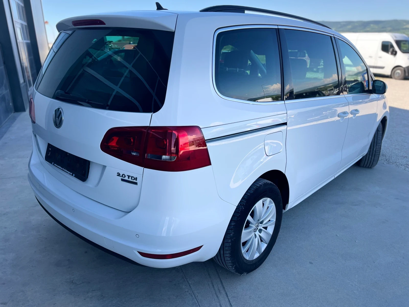VW Sharan 2.0TDI 140ps, снимка 4 - Автомобили и джипове - 54704050