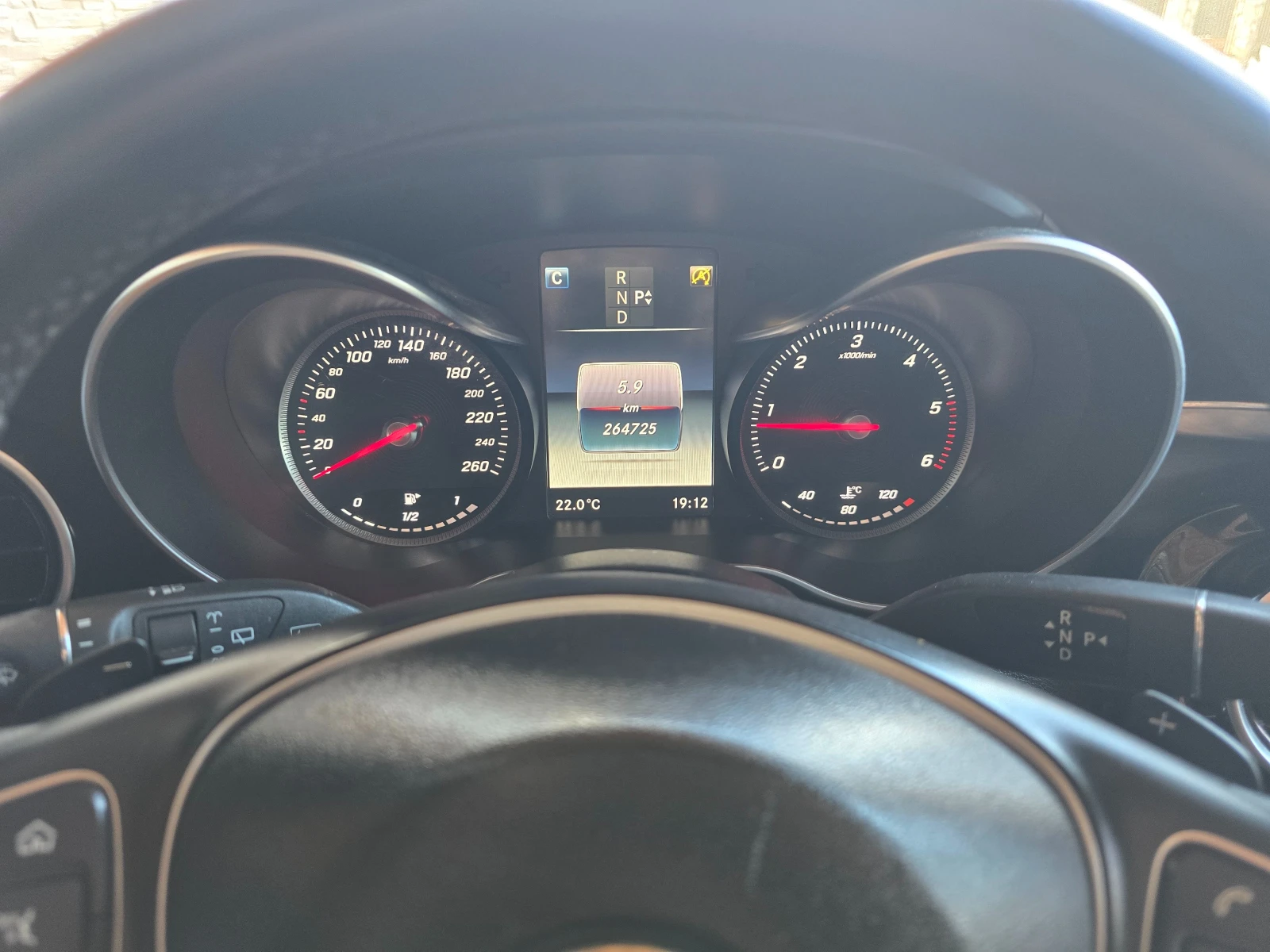 Mercedes-Benz C 220 AMG-топ състояние, снимка 10 - Автомобили и джипове - 54933704