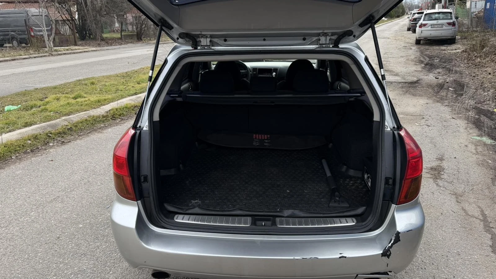 Subaru Legacy, снимка 6 - Автомобили и джипове - 54945871