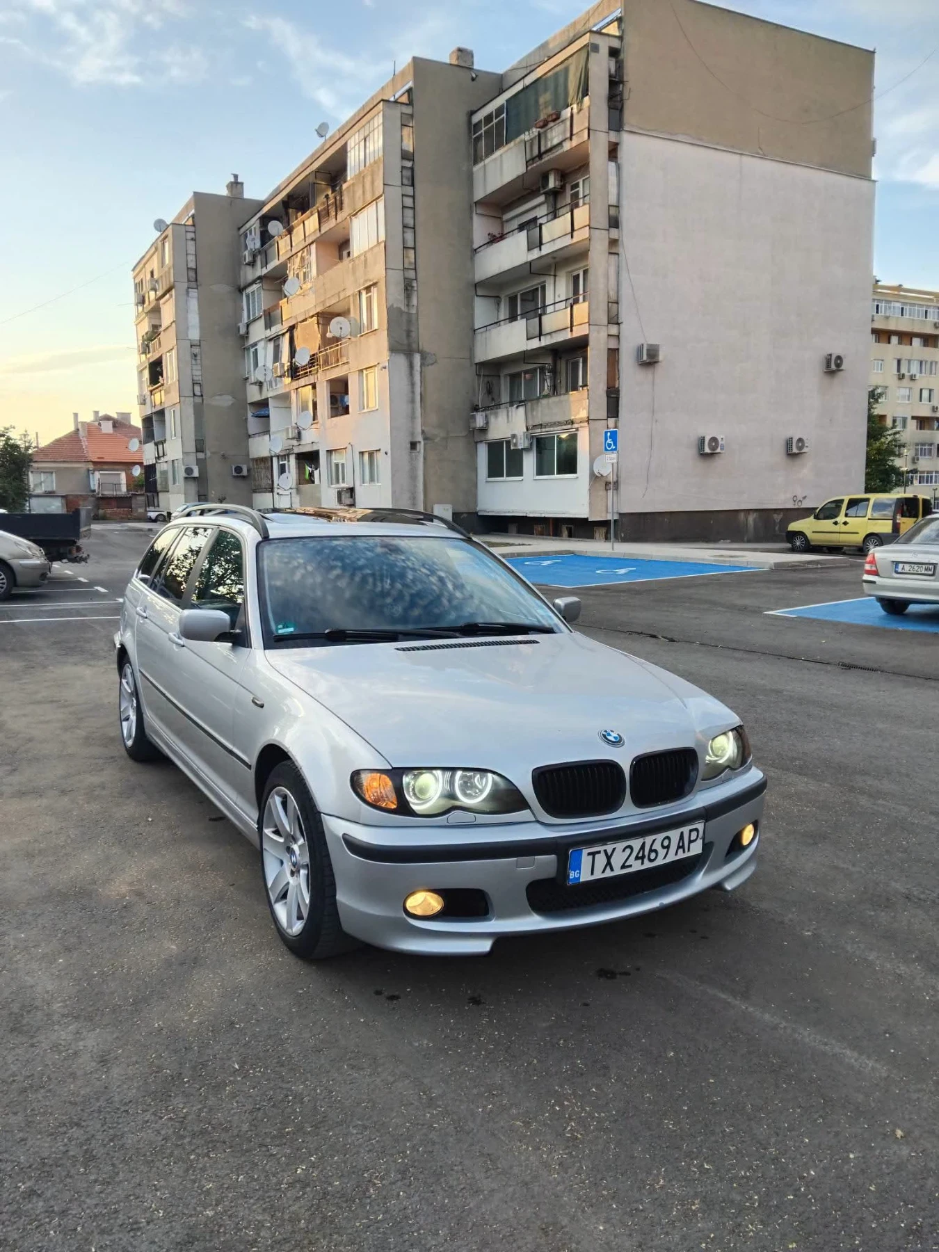BMW 320